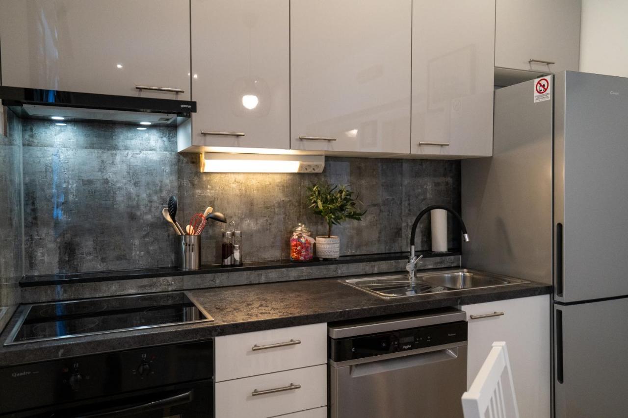 Apartman Dupin Dugi Rat Dış mekan fotoğraf