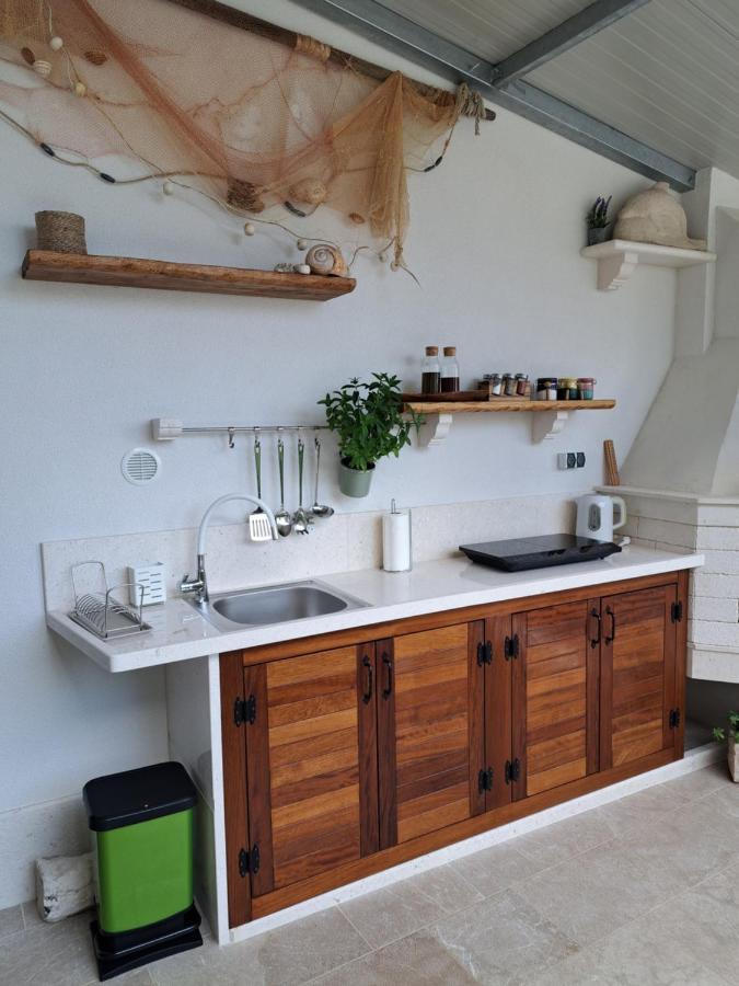 Apartman Dupin Dugi Rat Dış mekan fotoğraf